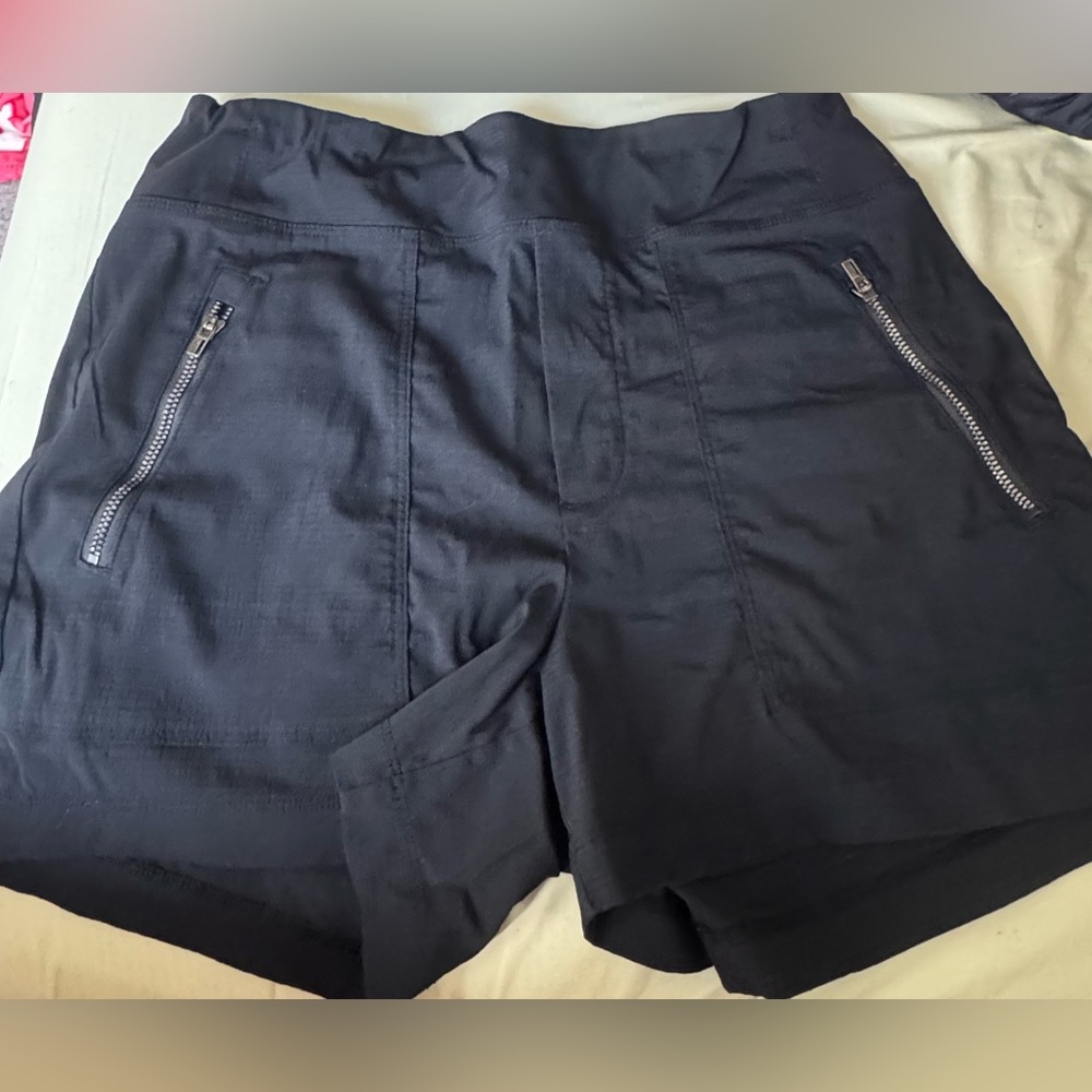 Athleta Black shorts
